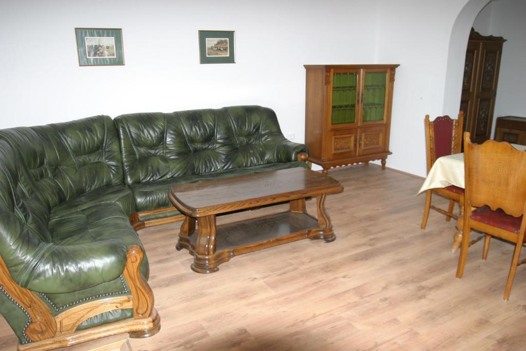 Villa Teleki Стая снимка