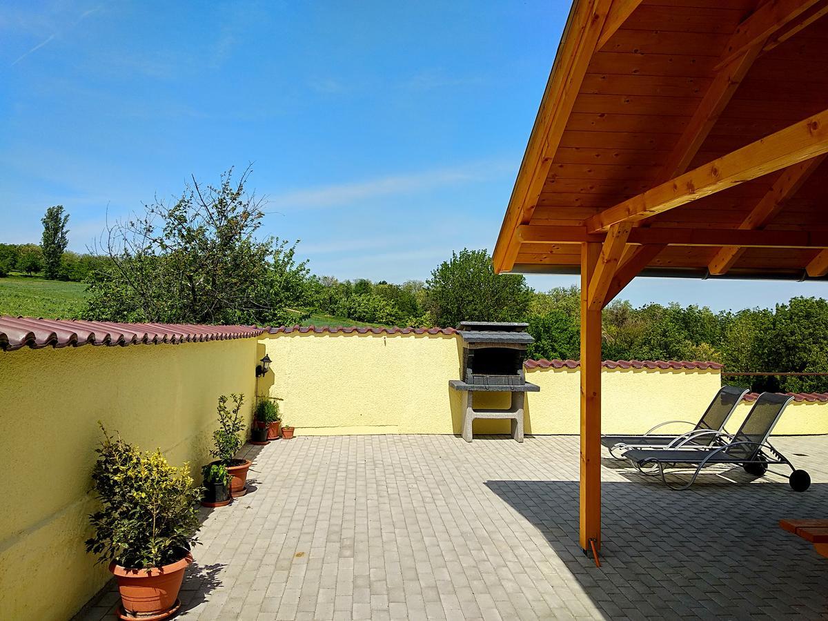Villa Teleki Екстериор снимка
