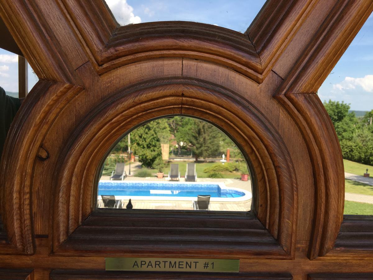 Villa Teleki Екстериор снимка