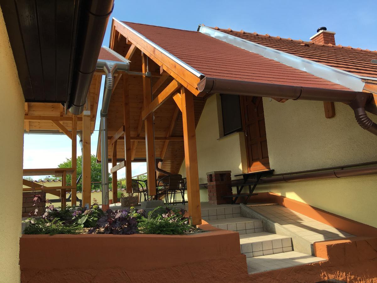 Villa Teleki Екстериор снимка